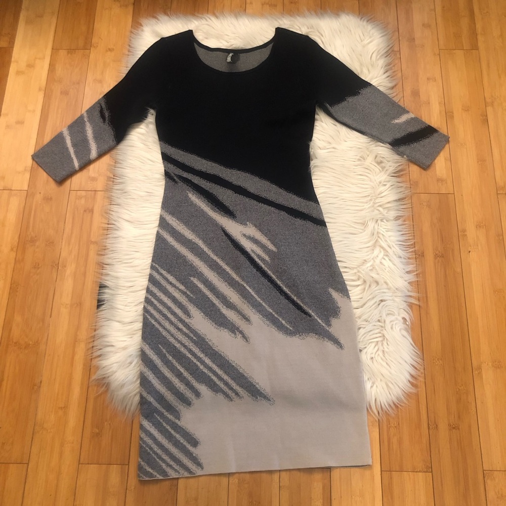 Yoana Baraschi Artsy Abstract Bodycon 3/4 Sleeves Black Gray Sweater Dress M